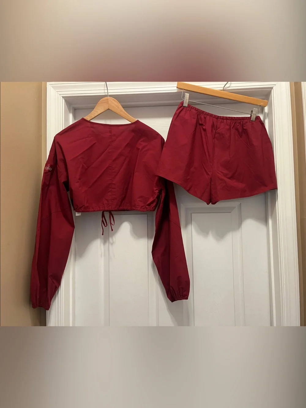 NWOT ALO Yoga Women's summer Romance Red Real Deal long sleeve and short set